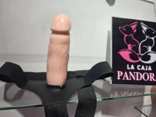 Arnes con dildo hueco L 0150 
